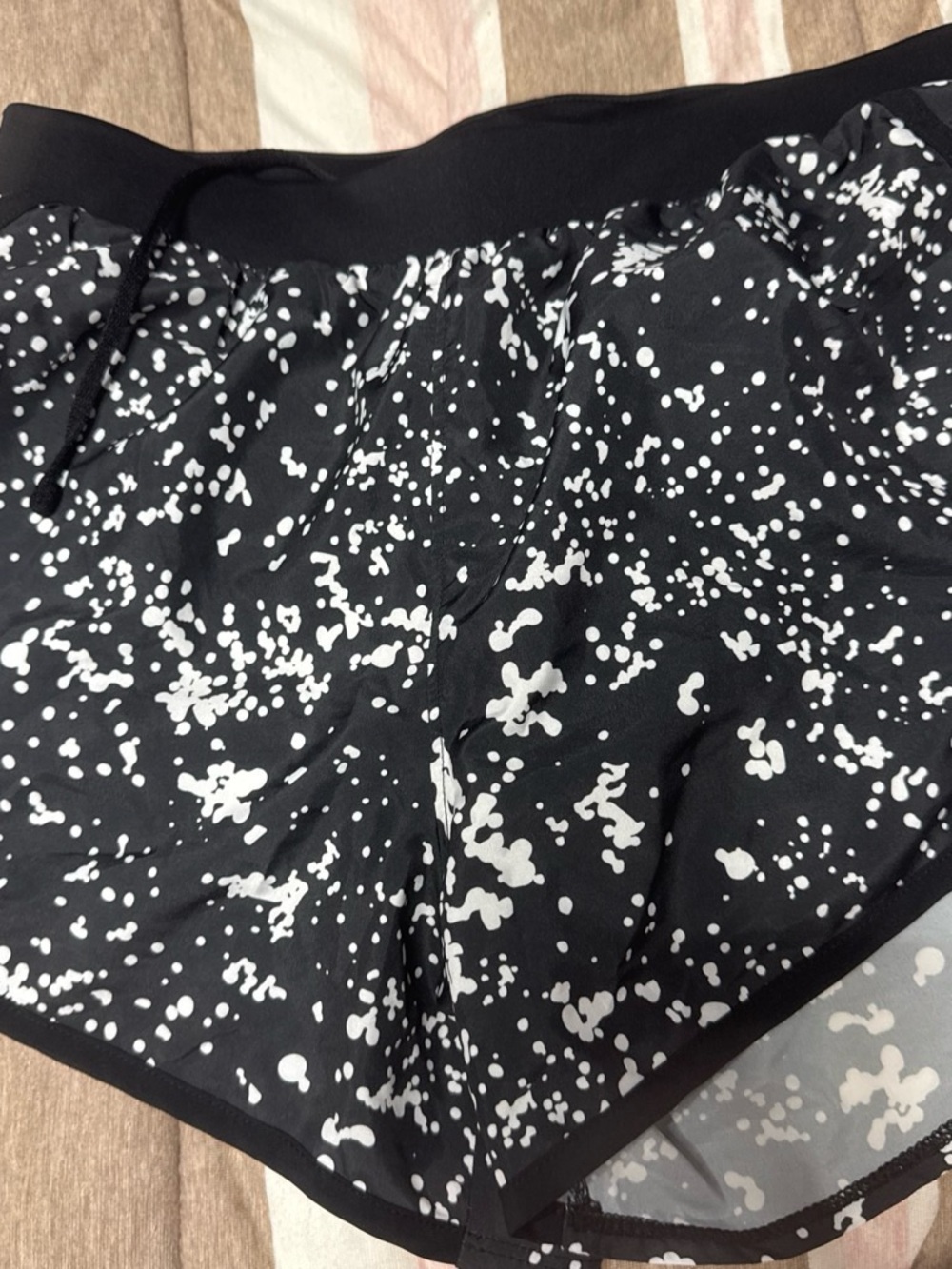 Black & White Speckled Women's Athletic Skirt